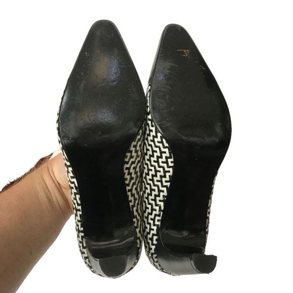 Jacqueline Ferrar Black White Captoe Woven Heels Pumps size 8.5 M - Picture 5 of 8